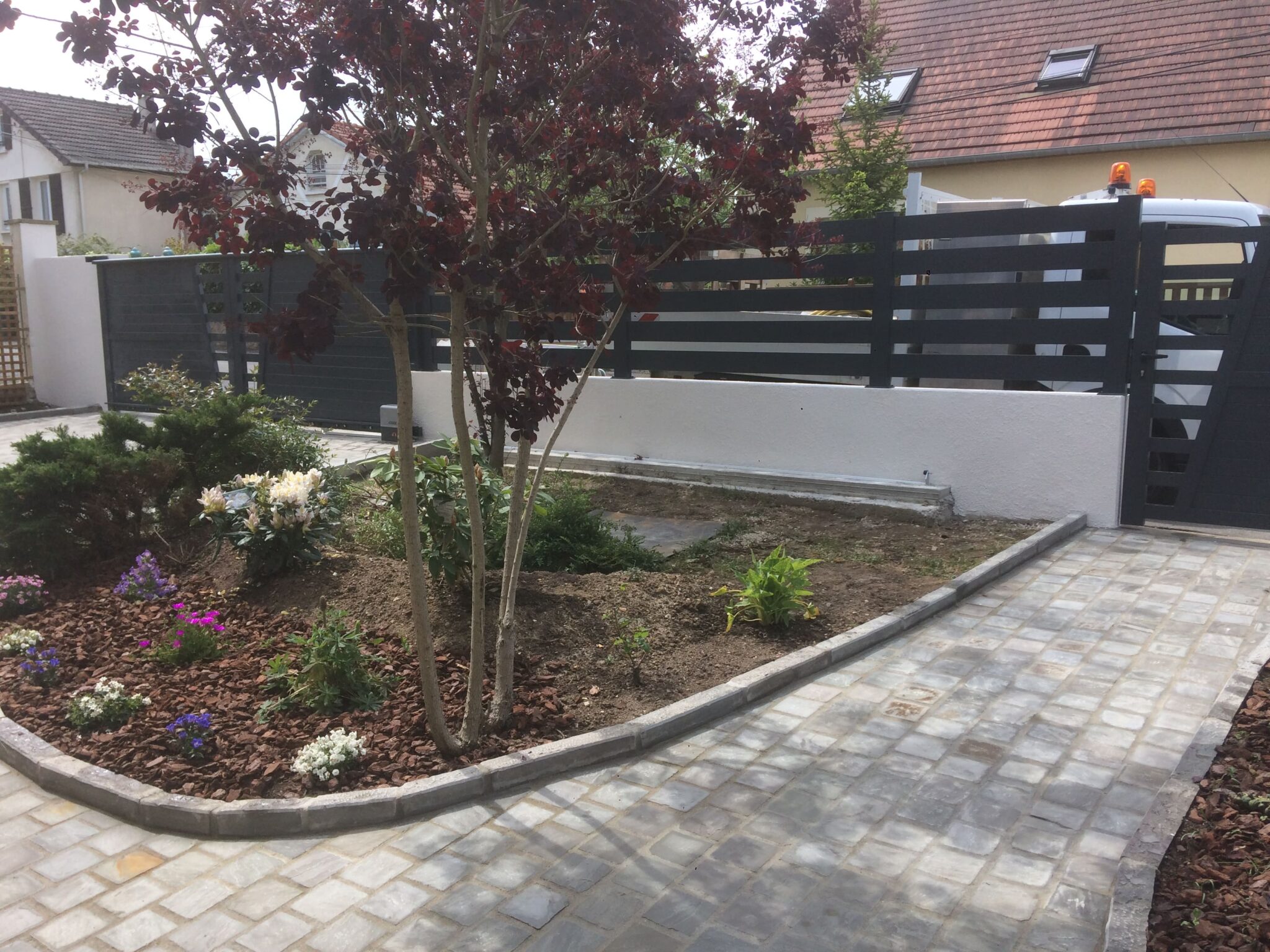 Amenagement de cours et allées